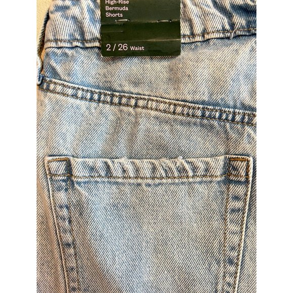 Wild Fable High Rise Bermuda Jean Shorts Raw Hem Asymmetrical Button Fly 2/26 - Picture 10 of 12